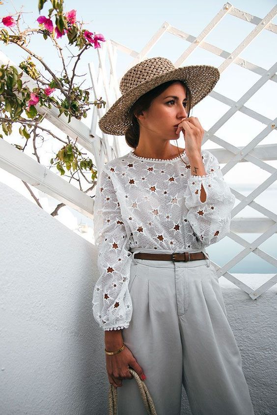 Looks total white Feminino